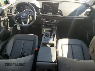 2023 Audi Q5 S line Premium with VIN WA1GAAFY5P2136566, listed as a Copart auction lot 49739365 with 29,014 mi miles and Salvage Title. Bid and sale history available at carsss.com. Image 8.