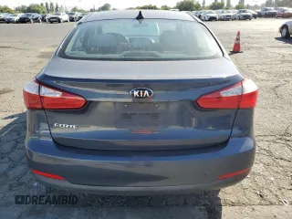 2016 Kia Forte LX z VIN KNAFX4A6XG5508678, wystawiony jako Copart lot #59153665 z przebiegiem 110 120 mil mil oraz Szkoda całkowita • Salvage title. Historia ofert i sprzedaży dostępna na DreamBid. Obrazek 6.