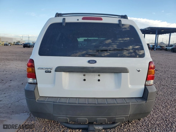 2007 Ford Escape XLT with VIN 1FMCU03197KA36558, listed as a Copart auction lot 46751845 with 202,784 mi miles and Clean Title. Bid and sale history available at carsss.com. Image 6.