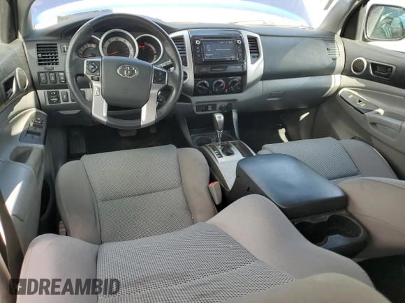 2015 Toyota Tacoma z VIN 3TMLU4EN7FM167507, wystawiony jako Copart lot #55957635 z przebiegiem 91 374 mil mil oraz Szkoda całkowita • Salvage title. Historia ofert i sprzedaży dostępna na DreamBid. Obrazek 8.