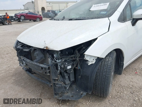 2021 Nissan Versa SV with VIN 3N1CN8EV6ML859896, listed as a IAAI auction lot 42061688 with 92,090 mi miles. Bid and sale history available at carsss.com. Image 6.