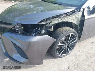 2019 Toyota Camry XSE with VIN 4T1B61HK7KU803026, listed as a IAAI auction lot 39413412 with 29,414 mi miles. Bid and sale history available at carsss.com. Image 6.