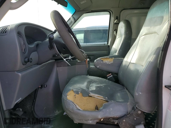 2004 Ford Econoline Cargo with VIN 1FTRE14W14HA39538, listed as a Copart auction lot 78675864 with 252,454 mi miles and Salvage Title. Bid and sale history available at carsss.com. Image 7.