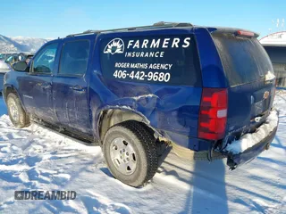 2012 Chevrolet Suburban LT with VIN 1GNSKJE71CR267623, listed as a IAAI auction lot 41538327 with 193,501 mi miles. Bid and sale history available at carsss.com. Image 3.