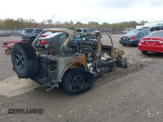 2018 Jeep Wrangler Unlimited Rubicon с VIN 1C4HJXFG2JW239609, выставлен на аукционе IAAI как лот 40743181 с пробегом Не указан миль и . История ставок и продаж доступна на DreamBid. Изображение 4.