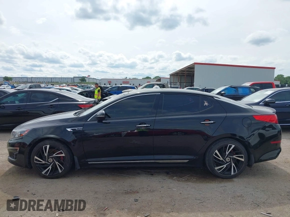 2015 Kia Optima SX Turbo with VIN 5XXGR4A6XFG403568, listed as a IAAI auction lot 42200293 with 199,639 mi miles and . Bid and sale history available at DreamBid. Image 14.