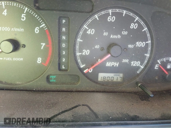 2001 Isuzu Rodeo S z VIN 4S2DM58W214322178, wystawiony jako IAAI lot #41398609 z przebiegiem 180 017 mil mil oraz . Historia ofert i sprzedaży dostępna na DreamBid. Obrazek 7.