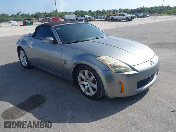 2004 Nissan 350Z Touring with VIN JN1AZ36A44T015510, listed as a IAAI auction lot 41959294 with 180,293 mi miles. Bid and sale history available at carsss.com. Image 1.