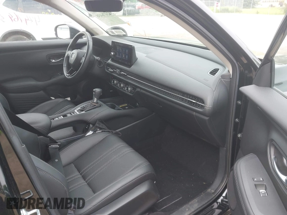 2024 Honda HR-V EX-L with VIN 3CZRZ2H75RM716780, listed as a IAAI auction lot 42476438 with 11,605 mi miles and . Bid and sale history available at DreamBid. Image 5.