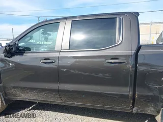 2021 Chevrolet Silverado 1500 Custom Trail Boss with VIN 1GCPYCEHXMZ305434, listed as a IAAI auction lot 41821014 with 56,356 mi miles. Bid and sale history available at carsss.com. Image 14.