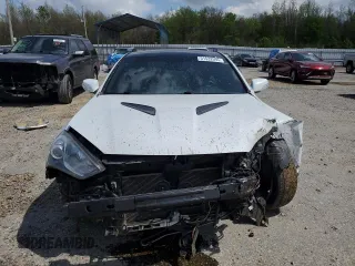 2015 Hyundai Genesis Coupe 3.8L Base z VIN KMHHU6KJXFU124175, wystawiony jako Copart lot #51532595 z przebiegiem 96 510 mil mil oraz Szkoda całkowita • Salvage title. Historia ofert i sprzedaży dostępna na DreamBid. Obrazek 5.