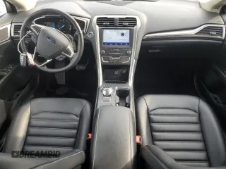 2020 Ford Fusion SEL z VIN 3FA6P0CD2LR154238, wystawiony jako Copart lot #60876945 z przebiegiem 44 692 mil mil oraz Szkoda całkowita • Salvage title. Historia ofert i sprzedaży dostępna na DreamBid. Obrazek 8.