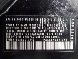 2025 Volkswagen Jetta Sport with VIN 3VWBX7BU2SM017442, listed as a IAAI auction lot 41387314 with 1,498 mi miles. Bid and sale history available at carsss.com. Image 9.
