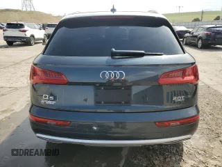 2018 Audi Q5 Premium with VIN WA1ANAFY8J2020313, listed as a Copart auction lot 54078575 with 76,133 mi miles and Salvage Title. Bid and sale history available at DreamBid. Image 6.