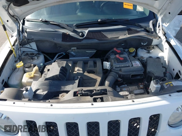 2016 Jeep Patriot High Altitude with VIN 1C4NJRFB3GD580427, listed as a IAAI auction lot 41937281 with 92,441 mi miles and . Bid and sale history available at DreamBid. Image 10.
