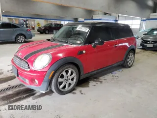 2009 MINI Clubman z VIN WMWML33569TX33549, wystawiony jako Copart lot #88941735 z przebiegiem 85 109 mil mil oraz Czysty tytuł • Clean title. Historia ofert i sprzedaży dostępna na DreamBid. Obrazek 1.