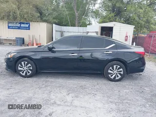 2020 Nissan Altima 2.5 S with VIN 1N4BL4BV5LC147004, listed as a IAAI auction lot 41929534 with 67,157 mi miles. Bid and sale history available at carsss.com. Image 14.