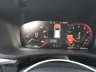 2019 Volvo XC60 R-Design с VIN YV4A22RM8K1352253, выставлен на аукционе Copart как лот 89409315 с пробегом 57 814 миль миль и Списание • Salvage title. История ставок и продаж доступна на DreamBid. Изображение 9.