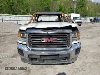 2019 GMC Sierra 2500HD с VIN 1GT12NEG7KF275639, выставлен на аукционе Copart как лот 53792395 с пробегом Не указан миль и Списание • Salvage title. История ставок и продаж доступна на DreamBid. Изображение 5.