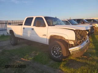 2006 Chevrolet Silverado 3500 SRW Wrk Trk with VIN 1GCHK33DX6F143072, listed as a Copart auction lot 47038915 with 295,279 mi miles and Salvage Title. Bid and sale history available at carsss.com. Image 4.