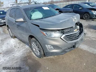 2018 Chevrolet Equinox LT with VIN 3GNAXSEV8JS606678, listed as a IAAI auction lot 41606787 with 87,184 mi miles. Bid and sale history available at carsss.com. Image 1.