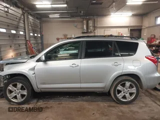 2008 Toyota RAV4 Sport with VIN JTMZD32V685079551, listed as a IAAI auction lot 41675514 with 255,811 mi miles and . Bid and sale history available at DreamBid. Image 14.