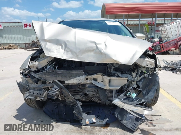 2018 Ford Focus Titanium z VIN 1FADP3N25JL279623, wystawiony jako IAAI lot #42534936 z przebiegiem 74 440 mil mil oraz . Historia ofert i sprzedaży dostępna na DreamBid. Obrazek 13.