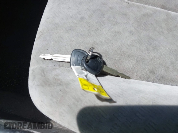2006 Hyundai Elantra GLS z VIN KMHDN46D26U319580, wystawiony jako IAAI lot #42404759 z przebiegiem 143 589 mil mil oraz . Historia ofert i sprzedaży dostępna na DreamBid. Obrazek 11.