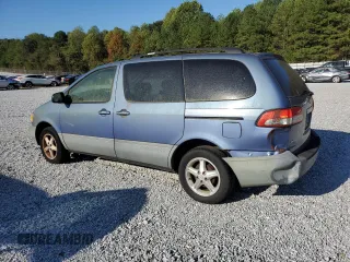 2003 Toyota Sienna CE with VIN 4T3ZF19C53U523992, listed as a Copart auction lot 74431704 with 315,661 mi miles and Clean Title. Bid and sale history available at carsss.com. Image 2.