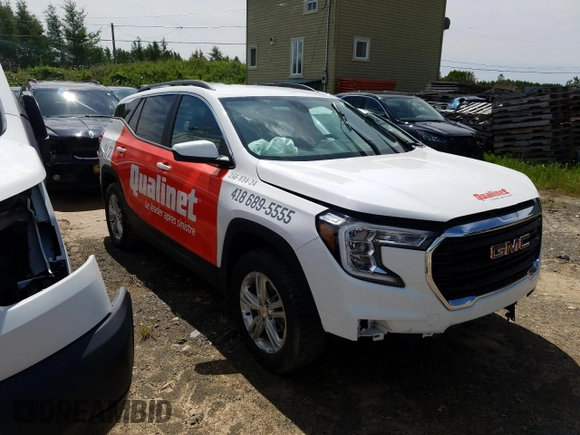2024 GMC Terrain SLE z VIN 3GKALTEG1RL276209, wystawiony jako Copart lot #61026725 z przebiegiem 66 331 mil mil oraz Szkoda całkowita • Salvage title. Historia ofert i sprzedaży dostępna na DreamBid. Obrazek 4.