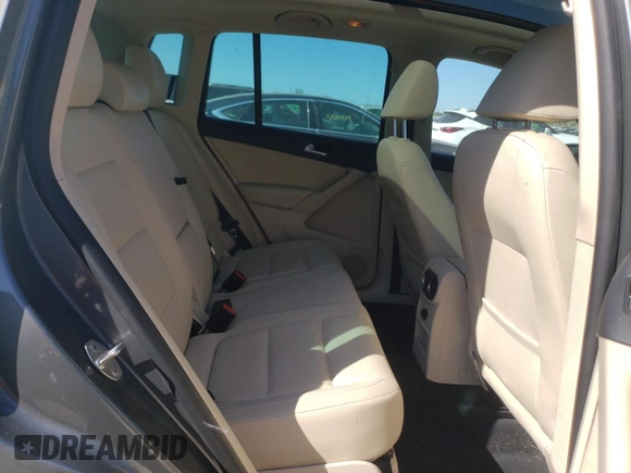 2013 Volkswagen Tiguan SE with VIN WVGAV7AX7DW018388, listed as a Copart auction lot 56188045 with 98,066 mi miles and Salvage title. Bid and sale history available at DreamBid. Image 10.