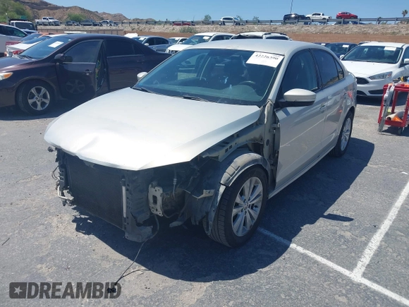 2011 Volkswagen Jetta SE with VIN 3VWDZ7AJXBM372921, listed as a IAAI auction lot 42226390 with 265,452 mi miles and . Bid and sale history available at DreamBid. Image 22.