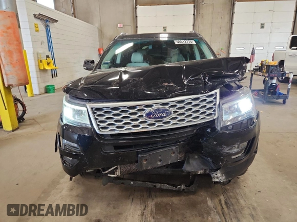 2017 Ford Explorer Platinum с VIN 1FM5K8HT6HGB06710, выставлен на аукционе Copart как лот 59512775 с пробегом 143 459 миль миль и Списание • Salvage title. История ставок и продаж доступна на DreamBid. Изображение 5.