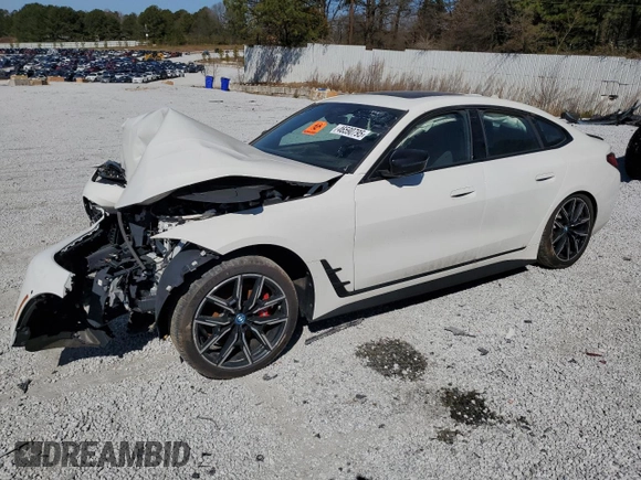 2024 BMW i4 eDrive40 z VIN WBY73AW02RFS36614, wystawiony jako Copart lot #46590795 z przebiegiem 4 286 mil mil oraz Czysty tytuł • Clean title. Historia ofert i sprzedaży dostępna na DreamBid. Obrazek 1.