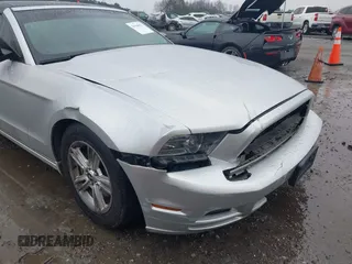 2013 Ford Mustang V6 with VIN 1ZVBP8EM4D5217006, listed as a IAAI auction lot 41560921 with 95,877 mi miles and . Bid and sale history available at DreamBid. Image 6.