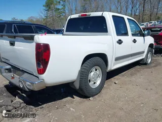 2007 Chevrolet Colorado LT w/2LT with VIN 1GCCS13E778118191, listed as a IAAI auction lot 41832674 with 229,592 mi miles. Bid and sale history available at carsss.com. Image 4.