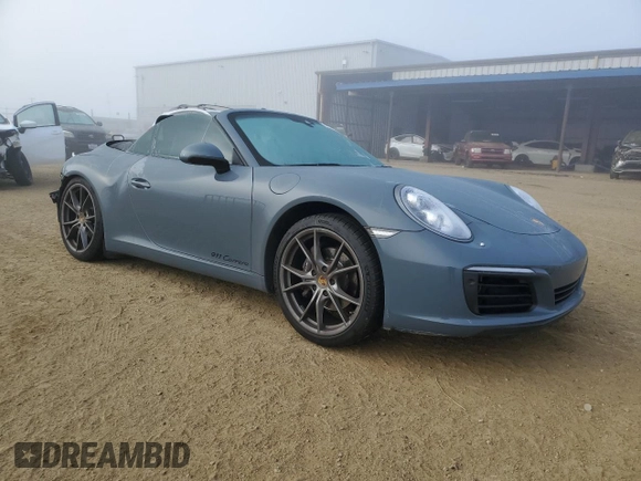 2017 Porsche 911 Carrera with VIN WP0CA2A98HS141577, listed as a Copart auction lot 43010655 with 36,759 mi miles and Salvage Title. Bid and sale history available at DreamBid. Image 4.
