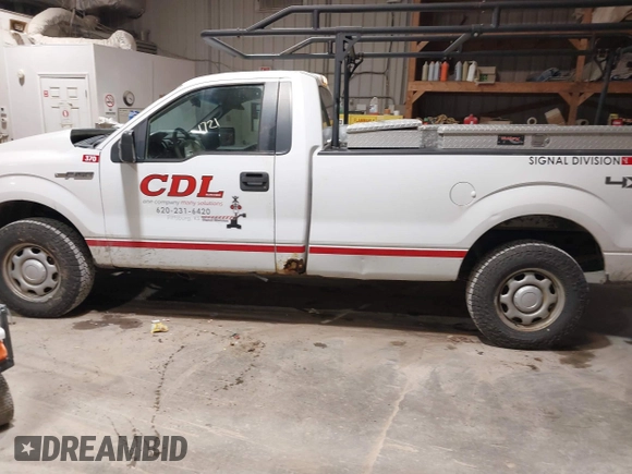 2010 Ford F-150 XL with VIN 1FTMF1EW1AKC00152, listed as a IAAI auction lot 41301721 with 196,368 mi miles and . Bid and sale history available at DreamBid. Image 14.