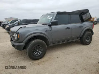 2021 Ford Bronco with VIN 1FMDE5BH3MLA71373, listed as a Copart auction lot 43996785 with 37,838 mi miles and Salvage Title. Bid and sale history available at carsss.com. Image 1.