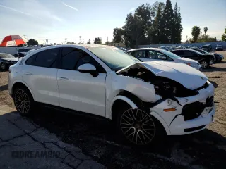 2021 Porsche Cayenne z VIN WP1BA2AY1MDA42695, wystawiony jako Copart lot #71507412 z przebiegiem 20 359 mil mil oraz . Historia ofert i sprzedaży dostępna na DreamBid. Obrazek 4.