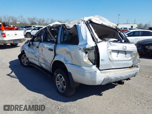 2005 Honda Pilot EX with VIN 5FNYF18405B063686, listed as a IAAI auction lot 39906381 with 241,904 mi miles. Bid and sale history available at carsss.com. Image 3.