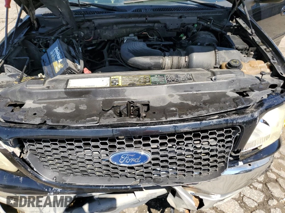 2003 Ford F-150 XLT with VIN 1FTRW08L63KB47470, listed as a Copart auction lot 50400055 with 223,859 mi miles and Salvage Title. Bid and sale history available at carsss.com. Image 11.