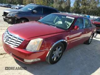 2007 Cadillac DTS V8 z VIN 1G6KD57Y67U181293, wystawiony jako Copart lot #48122555 z przebiegiem 137 962 mil mil oraz Szkody całkowita. Historia ofert i sprzedaży dostępna na DreamBid. Obrazek 1.