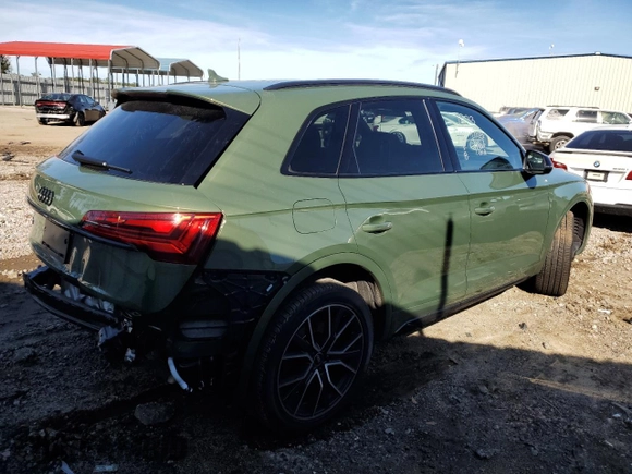 2022 Audi SQ5 Premium Plus with VIN WA1B4AFY4N2024744, listed as a Copart auction lot 80231883 with 32,210 mi miles and . Bid and sale history available at DreamBid. Image 3.