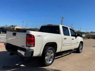 2013 GMC Sierra 1500 SLE with VIN 3GTP2VE25DG329407, listed as a Copart auction lot 50257245 with 267,220 mi miles and Clean Title. Bid and sale history available at carsss.com. Image 4.