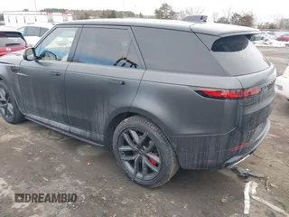 2024 Land Rover Range Rover Sport Dynamic SE with VIN SAL1L9FU2RA192323, listed as a IAAI auction lot 41315324 with 5,677 mi miles and . Bid and sale history available at DreamBid. Image 3.