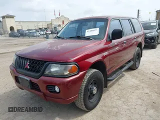 2000 Mitsubishi Montero ES z VIN JA4LS21H7YP813419, wystawiony jako IAAI lot #42404077 z przebiegiem 187 203 mil mil oraz . Historia ofert i sprzedaży dostępna na DreamBid. Obrazek 2.