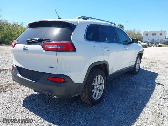 2015 Jeep Cherokee Latitude with VIN 1C4PJLCS7FW737387, listed as a IAAI auction lot 41759678 with NaN miles. Bid and sale history available at carsss.com. Image 4.