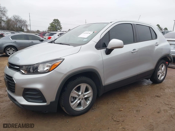 2020 Chevrolet Trax LS with VIN 3GNCJKSBXLL280867, listed as a IAAI auction lot 41536394 with 18,823 mi miles. Bid and sale history available at carsss.com. Image 19.