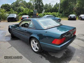 1996 Mercedes-Benz SL-Class with VIN WDBFA67F1TF130955, listed as a Copart auction lot 42691735 with 97,732 mi miles and Clean Title. Bid and sale history available at carsss.com. Image 3.